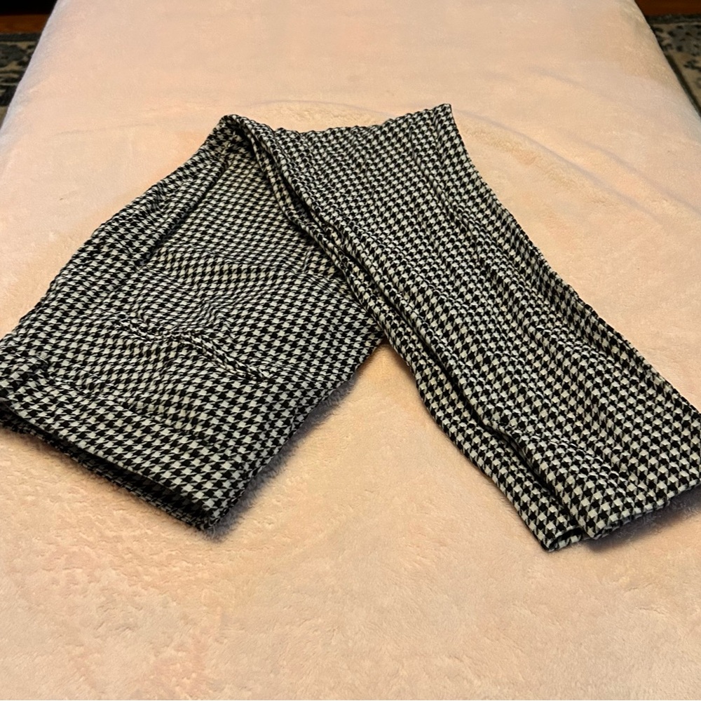Old Navy Pixie Skinny Pants